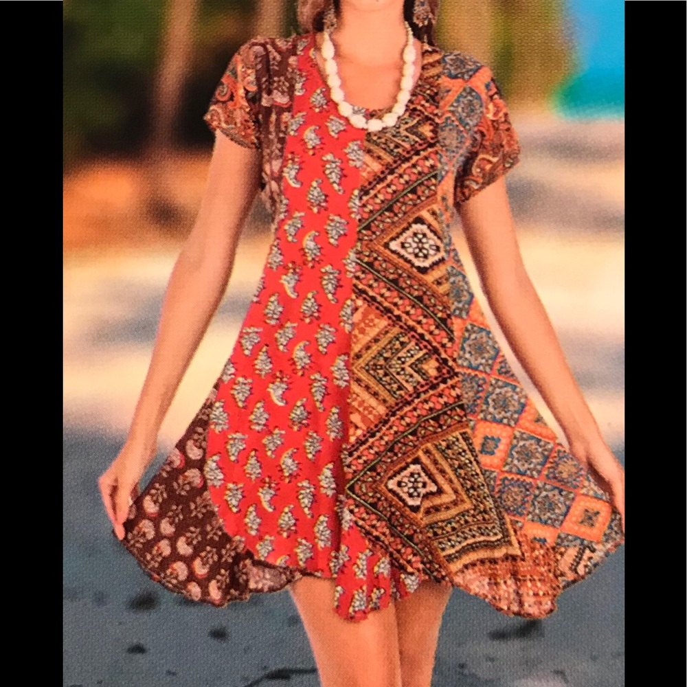 NWT.  . S/M Sacred Threads Dress/Tunic.   219371.  BL/GR